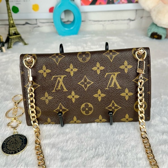 Louis Vuitton Monogram Continental Wallet Crossbody with charm - Picture 3 of 16